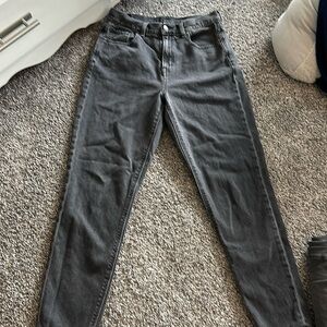 Dark wash mid-rise jeans